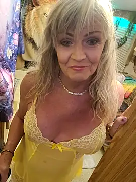 annika lately online show from 03-28-26, 03:29