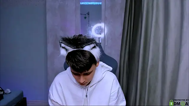 Foxicfu online show from 02-10-25, 12:50