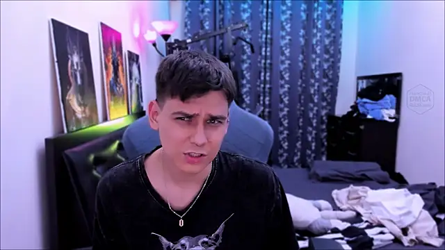 Foxicfu online show from 09-19-25, 05:39