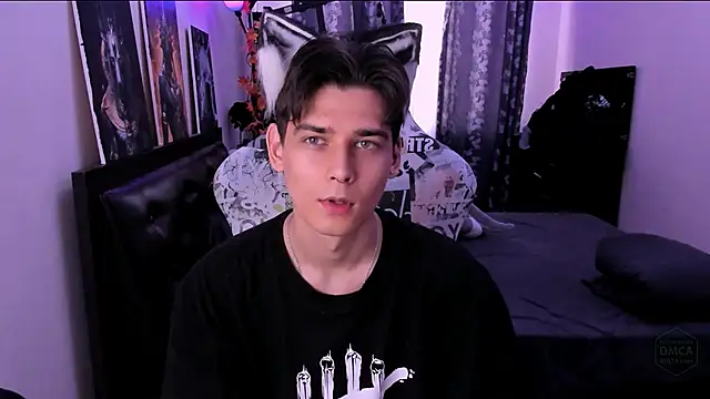 Foxicfu online show from 03-17-26, 11:02