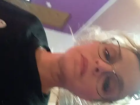 BritneyHudson online show from 01-08-26, 03:29