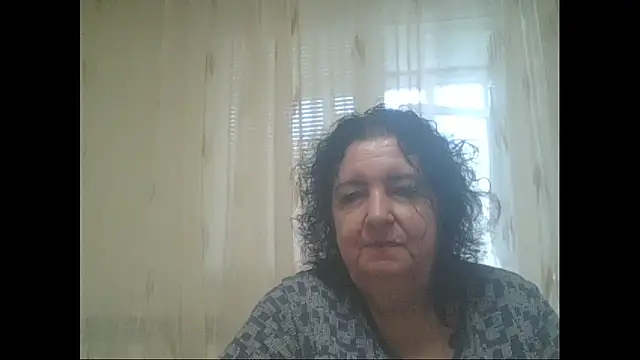 Snapshot of maturekorine chatting on 05-28-26, 04:46 maturekorine online show from 05-28-26, 04:46