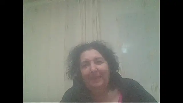 Snapshot of maturekorine chatting on 04-21-26, 06:36 maturekorine online show from 04-21-26, 06:36