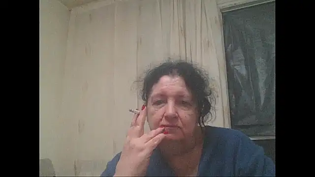 Snapshot of maturekorine chatting on 05-07-26, 06:44 maturekorine online show from 05-07-26, 06:44