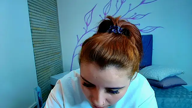 ZaraNolimits  online show from 12-28-24, 08:15
