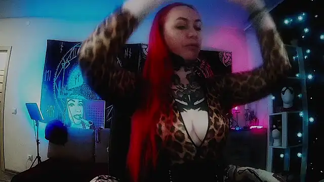 Snapshot of miss_jenna_lovee chatting on 05-14-26, 12:29 miss jenna lovee online show from 05-14-26, 12:29
