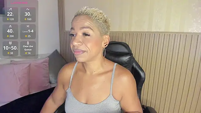 summer night  online show from 10-07-25, 11:44