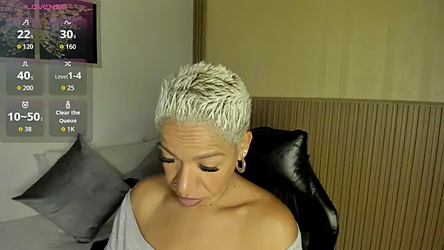 summer night  online show from 02-15-26, 12:48