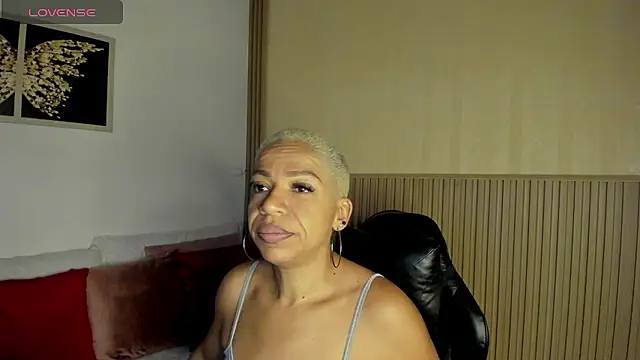 summer night  online show from 01-18-26, 01:58