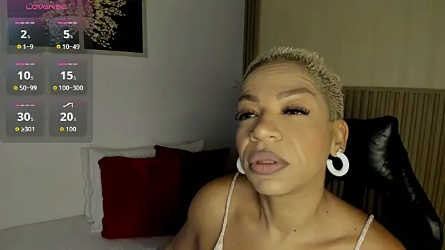 summer night  online show from 03-17-26, 11:24