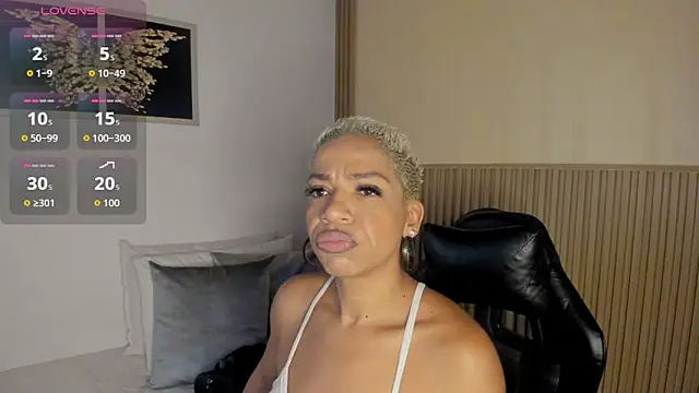 summer night  online show from 02-18-26, 11:17