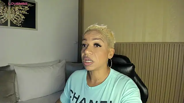 summer night  online show from 12-14-25, 12:33