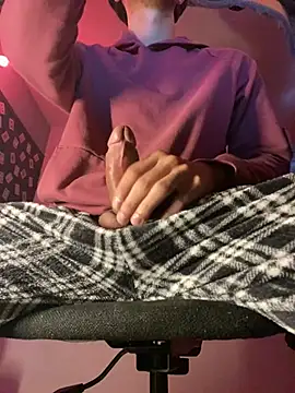 Snapshot of zeclex2 chatting on 12-11-24, 02:11 zeclex2 online show from 12-11-24, 02:11