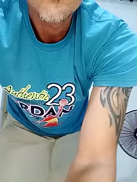 KarameloVzla online show from 09-26-25, 07:15