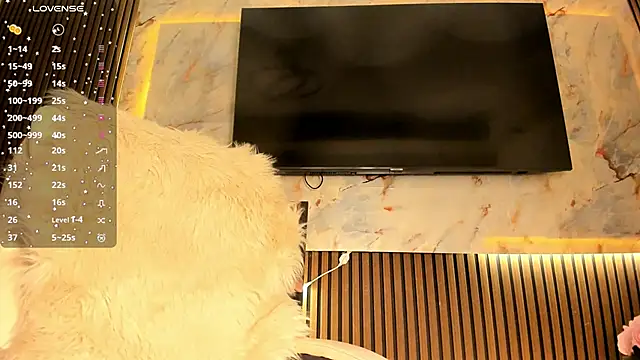 sally 009 online show from 10-08-25, 12:45