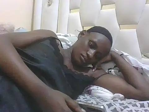 hairy pussy4 online show from 02-11-26, 12:10