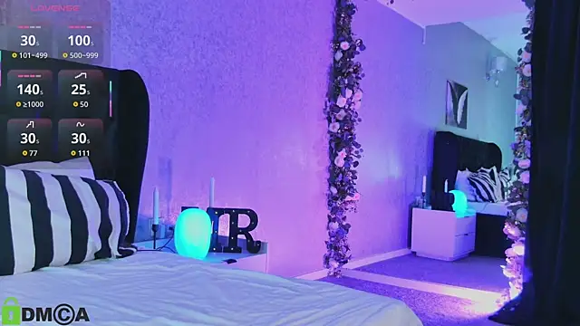 MashaReed  online show from 11-16-25, 10:02