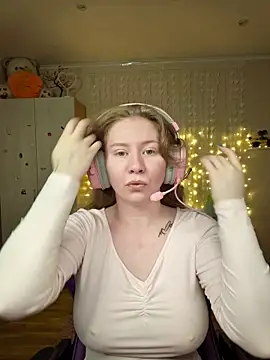 D0nna  online show from 03-23-26, 07:14