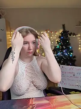 D0nna  online show from 12-18-25, 11:30