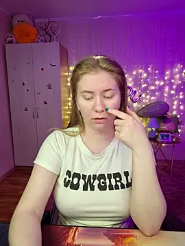 D0nna  online show from 04-02-26, 09:10