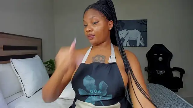 Renee-18 online show from 11-21-25, 11:04