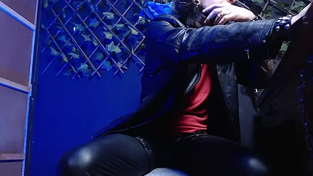 Dicaprioo  online show from 12-05-25, 04:22