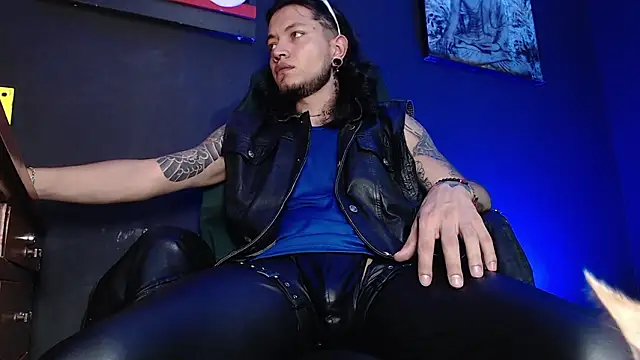 Dicaprioo  online show from 02-10-26, 07:57