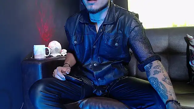 Dicaprioo  online show from 05-14-26, 02:03