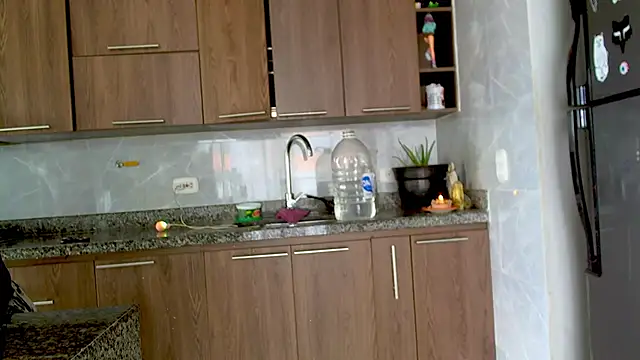 Snapshot of adan_eva960 chatting on 01-28-25, 06:28 adan eva960 online show from 01-28-25, 06:28