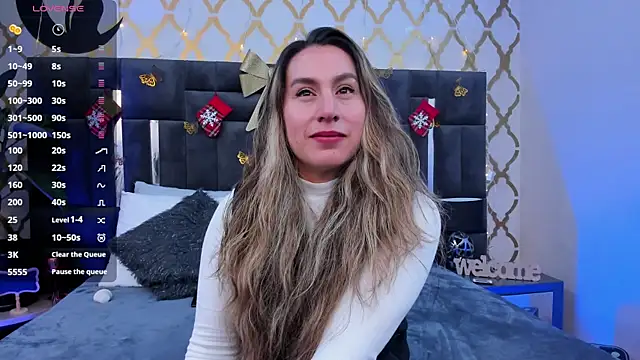 RubbyTaylor online show from 11-28-25, 02:28