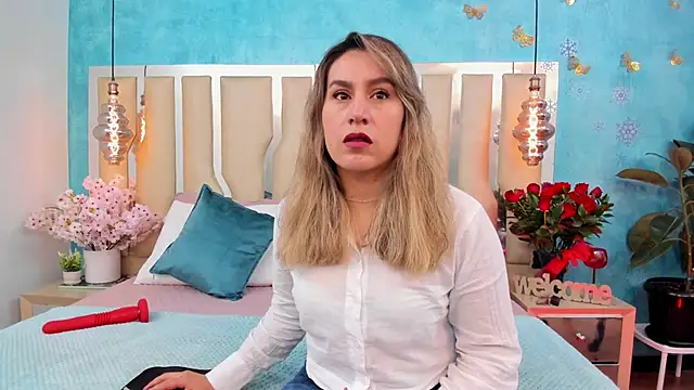 RubbyTaylor online show from 02-17-26, 02:36