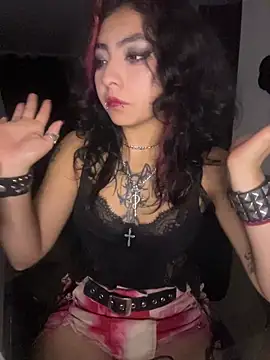 Snapshot of _Gothiccbitch_ chatting on 01-17-26, 08:18 Gothiccbitch online show from 01-17-26, 08:18