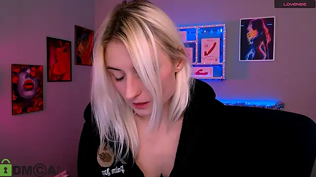 Snapshot of melisa_white1 chatting on 01-15-26, 08:45 melisa white1 online show from 01-15-26, 08:45