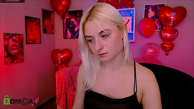 Snapshot of melisa_white1 chatting on 02-13-26, 08:31 melisa white1 online show from 02-13-26, 08:31