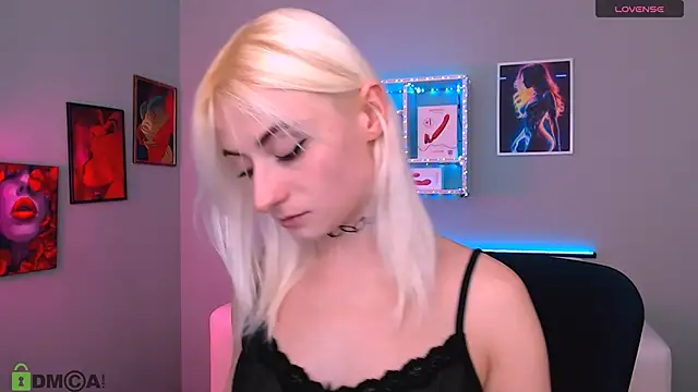 Snapshot of melisa_white1 chatting on 01-18-26, 08:23 melisa white1 online show from 01-18-26, 08:23