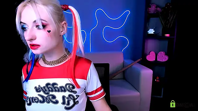 melisa white1 online show from 10-31-25, 08:27