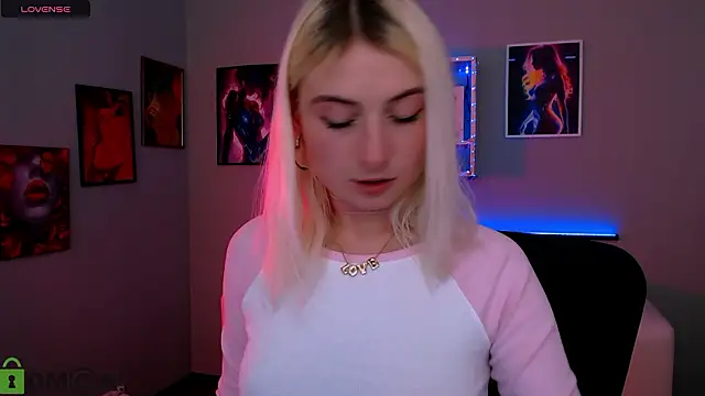 Snapshot of melisa_white1 chatting on 01-17-26, 08:56 melisa white1 online show from 01-17-26, 08:56