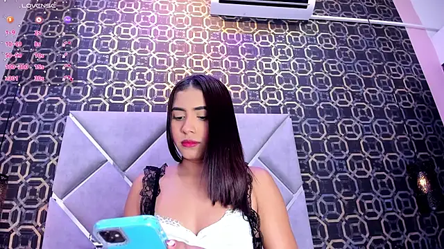 CherryBlossom23 online show from 11-04-25, 01:42