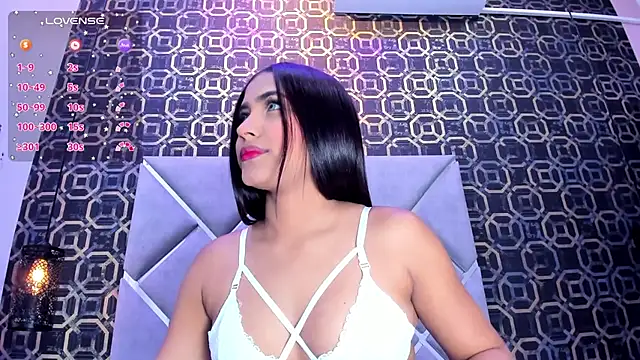 CherryBlossom23 online show from 10-27-25, 01:17