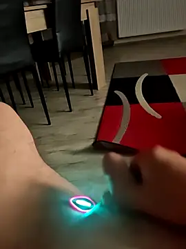 Szeltolo001 online show from 03-20-26, 11:17