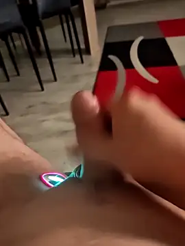 Szeltolo001 online show from 03-19-26, 03:28