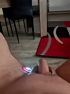 Szeltolo001 online show from 02-08-26, 02:53