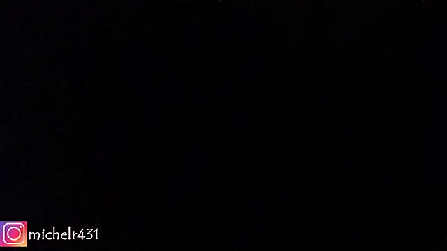 Snapshot of Mia__reys chatting on 03-21-25, 02:18 Mia reys online show from 03-21-25, 02:18