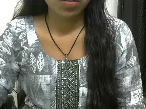 momo lov online show from 09-29-25, 05:14