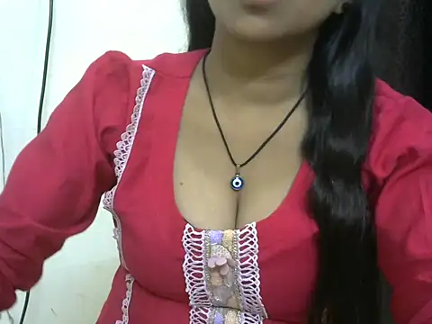 momo lov online show from 09-20-25, 05:12