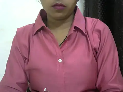 momo lov online show from 10-05-25, 04:58