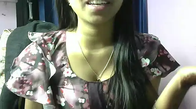 momo lov online show from 02-13-25, 05:16