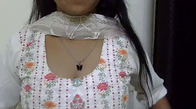 momo lov online show from 03-07-25, 05:40