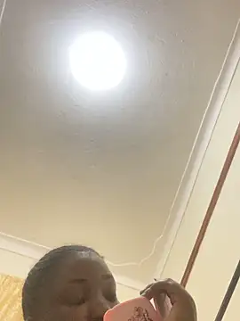 sweet18creamybigpussy online show from 10-17-25, 07:48