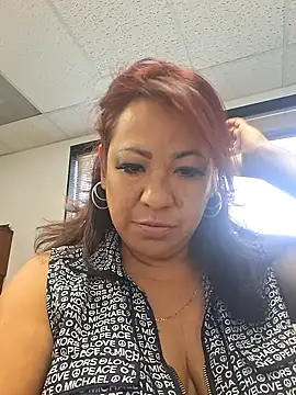 Erotic nayma online show from 02-24-26, 06:20